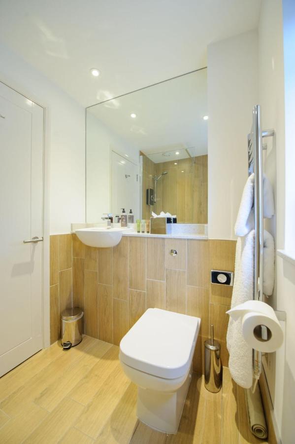 Alison Court Apartment บริสตอล ภายนอก รูปภาพ