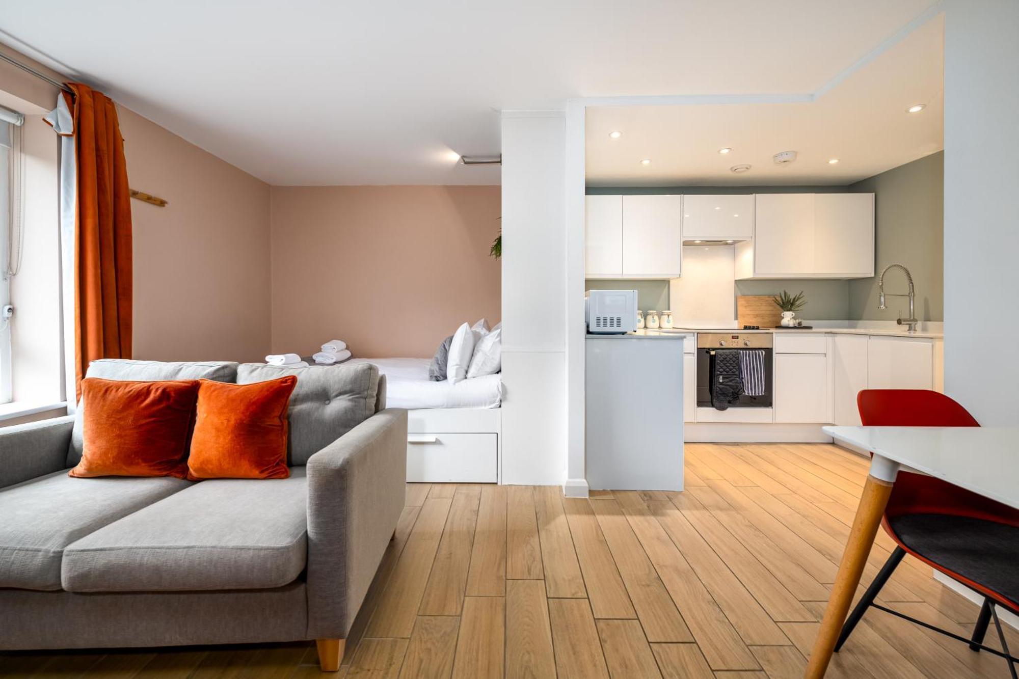 Alison Court Apartment บริสตอล ภายนอก รูปภาพ