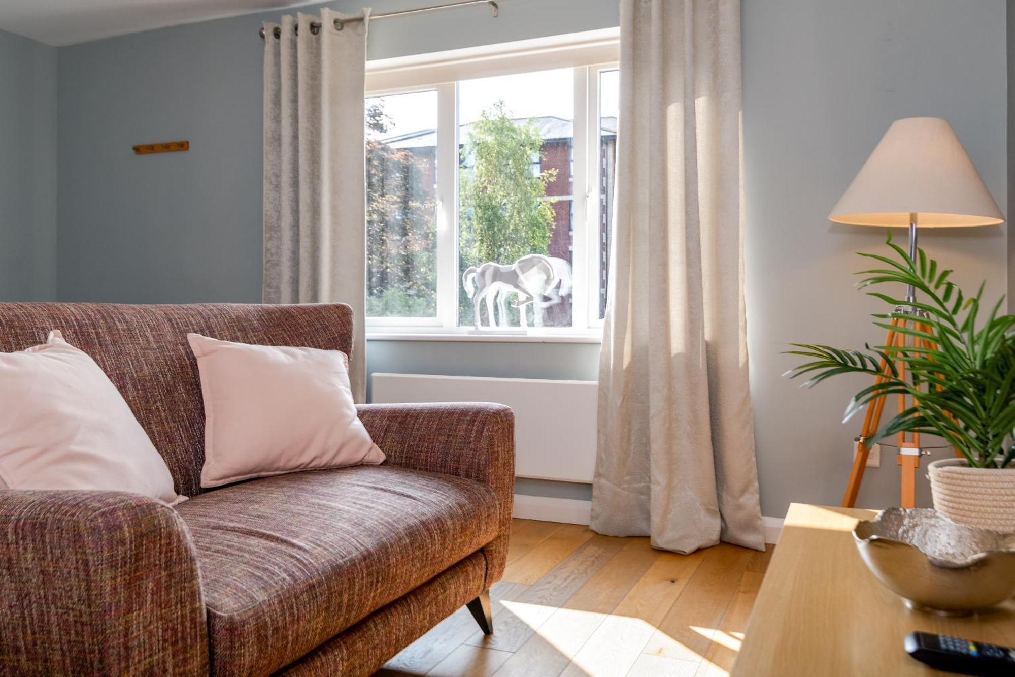 Alison Court Apartment บริสตอล ภายนอก รูปภาพ