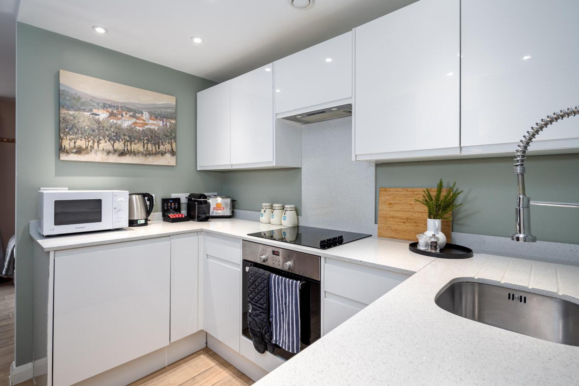 Alison Court Apartment บริสตอล ภายนอก รูปภาพ