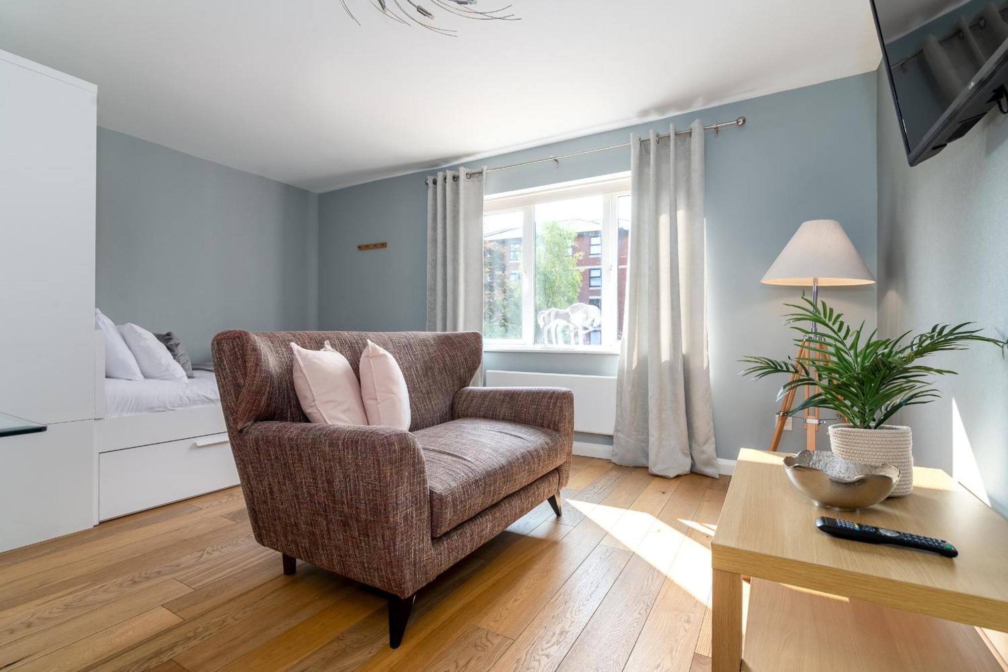 Alison Court Apartment บริสตอล ภายนอก รูปภาพ