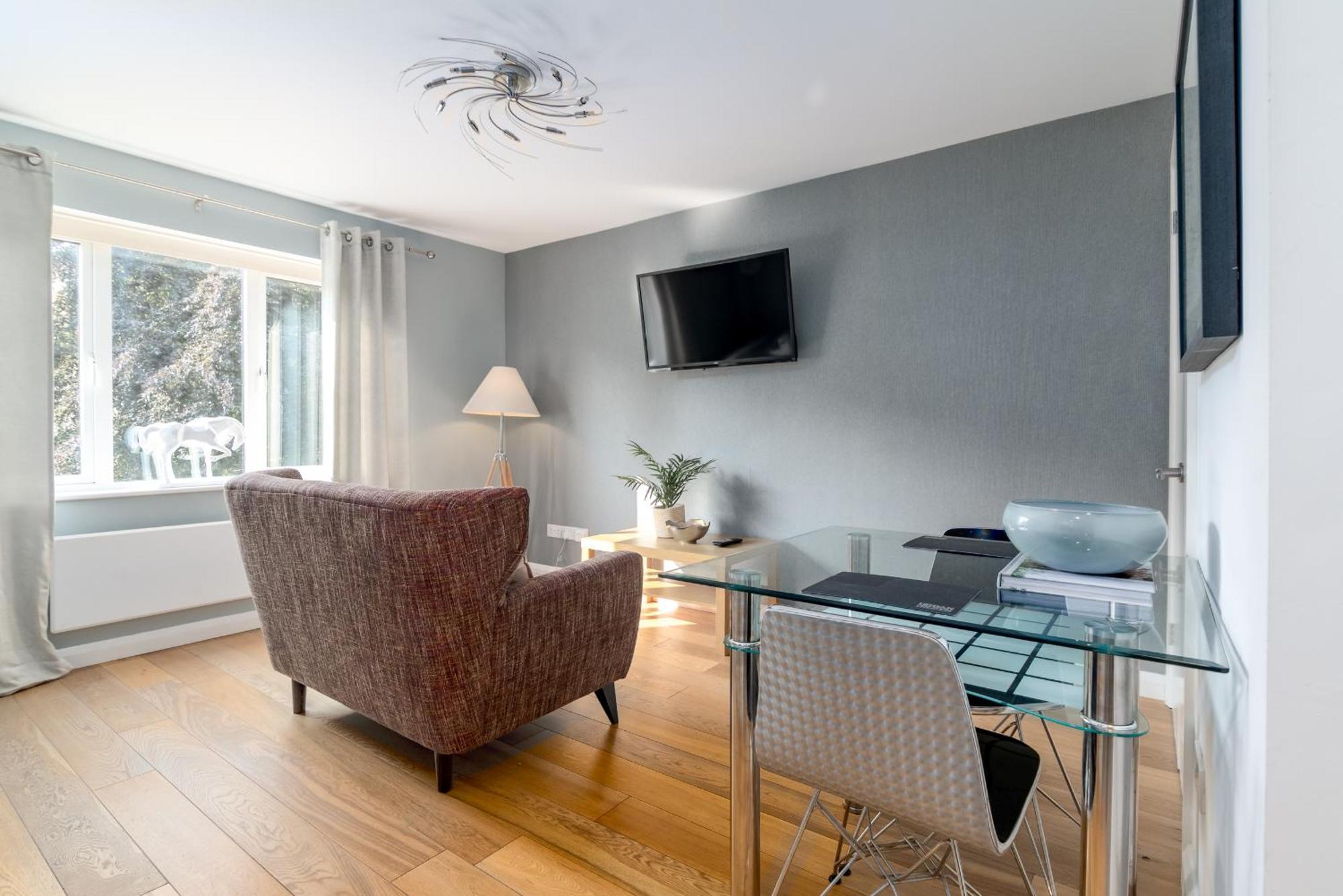 Alison Court Apartment บริสตอล ภายนอก รูปภาพ