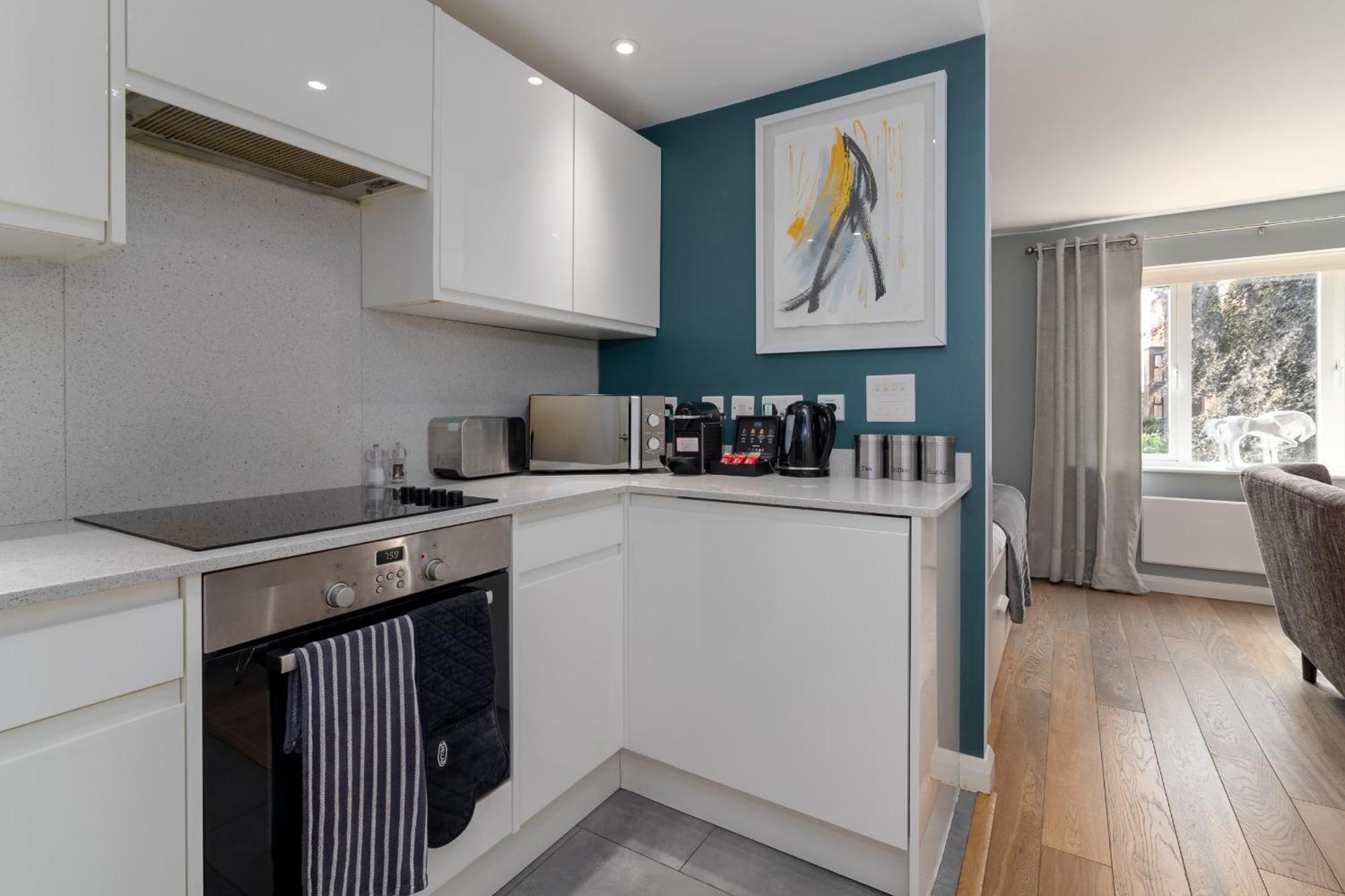 Alison Court Apartment บริสตอล ภายนอก รูปภาพ